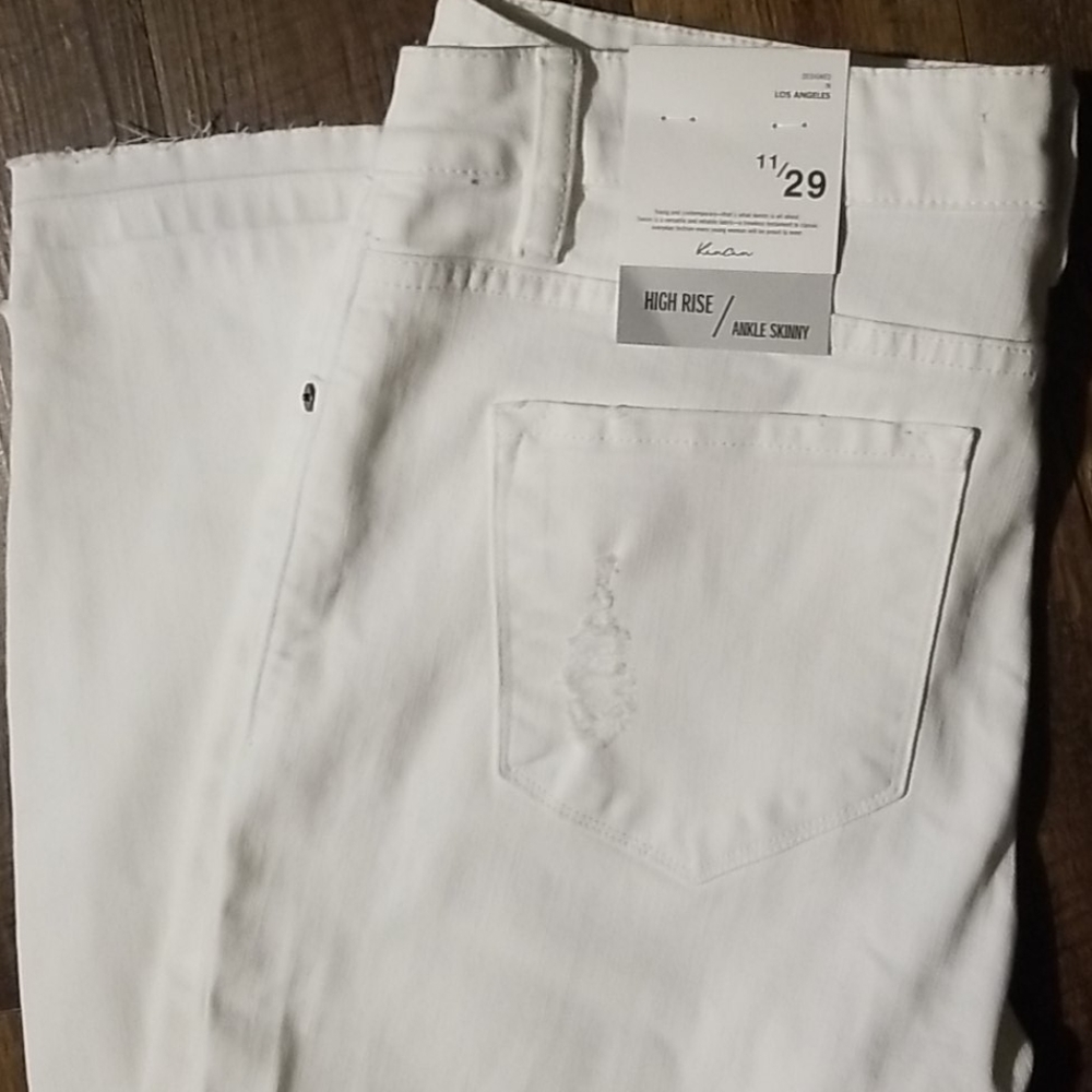 KanCan Jeans 11/29